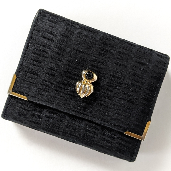 Vintage Black Leather Wallet - Picture 2 of 10